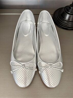 Bandolino Silver Perforated Bow Ballet Flats